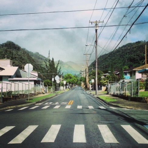 Road to Kalihi Valley